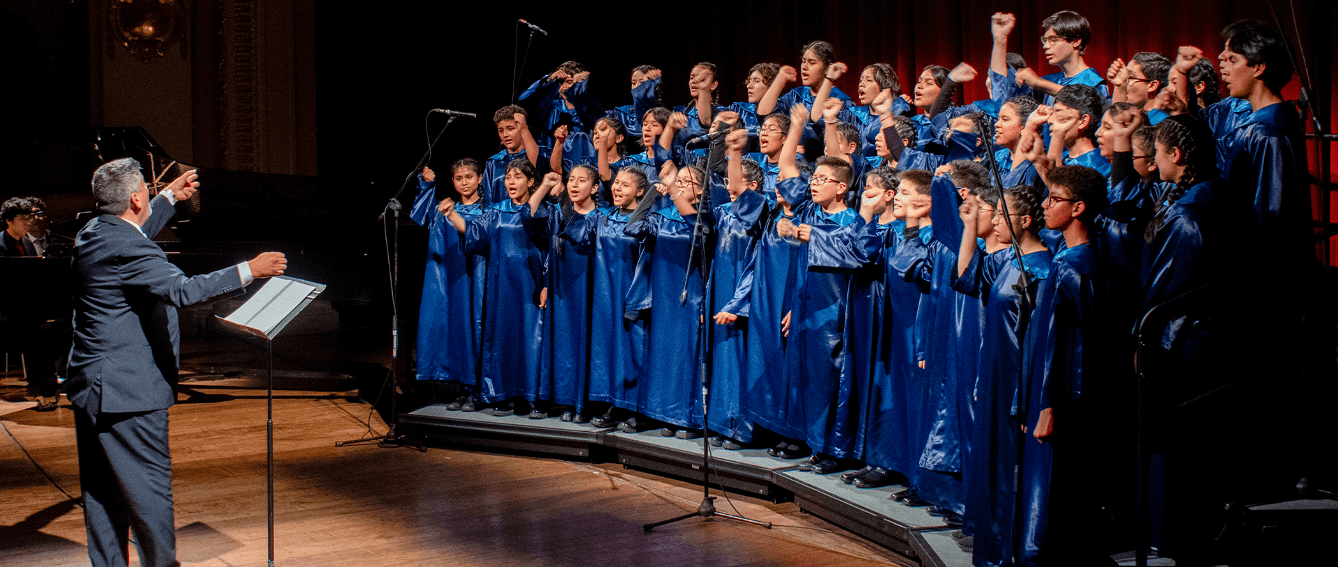 Coro Nacional de Niños del Perú ofreció emotivo concierto por el 475.° aniversario de la UNMSM